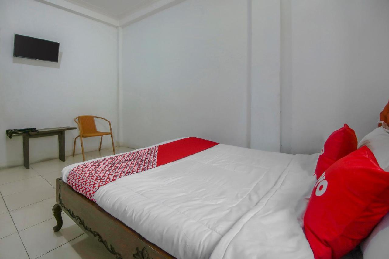 Oyo 3242 Penginapan Saa'Ada Syariah Pagaralam Exterior photo
